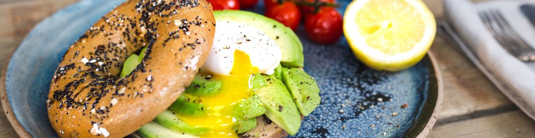 Poached Egg Avo on Multiseed